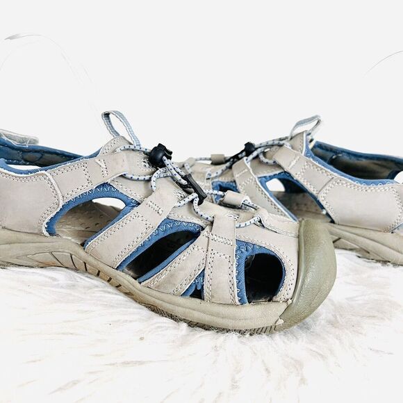 🎉Clearance🎉Khombu Crystal River Gray Leather Outdoors Hiking Sandals 7.5M - Picture 4 of 9